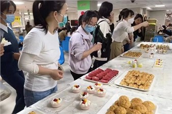 春暖花開(kāi)季，相約女神節(jié)，華逸府邀您共享美好食光！